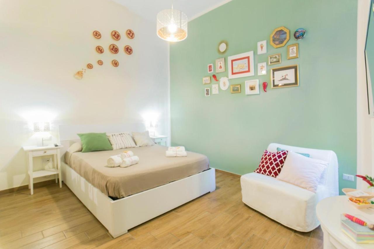 Casetta Partenopea Holiday House Napoli Eksteriør billede